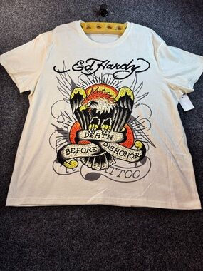 Ed Hardy Death Before Dishonor Ivory Tee with Bold Eagle Tattoo Graphic Men’s XL